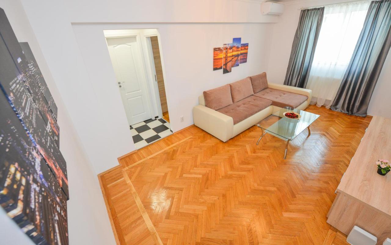 Apartament Old Town 2 New Bucureşti