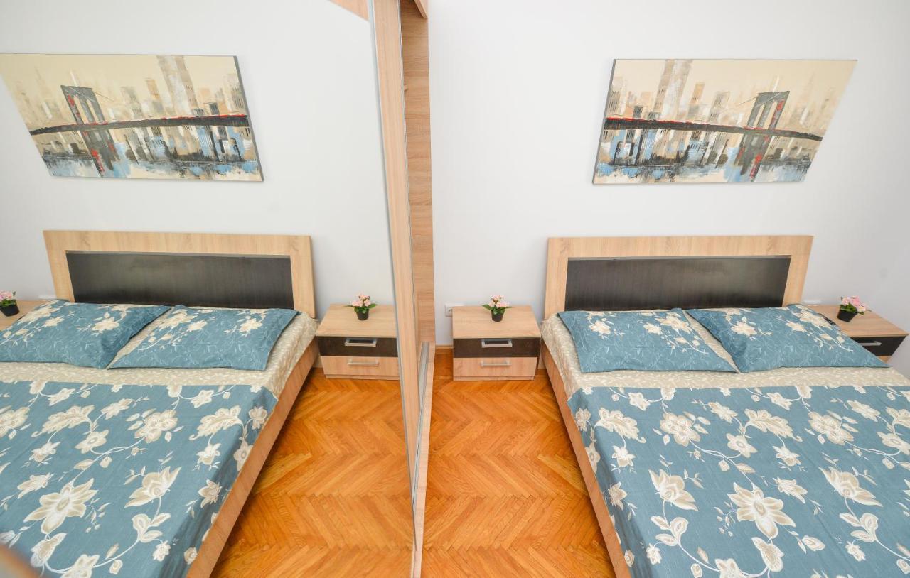 Apartament Old Town 2 New Bucureşti
